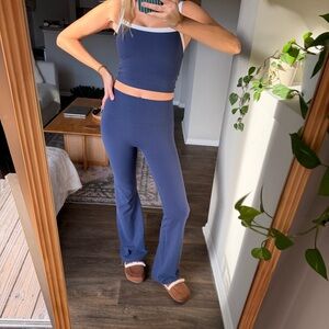 Abercrombie YPB StudioFLEX Flare Legging - size S